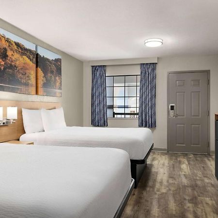 Days Inn By Wyndham Fulton Zewnętrze zdjęcie