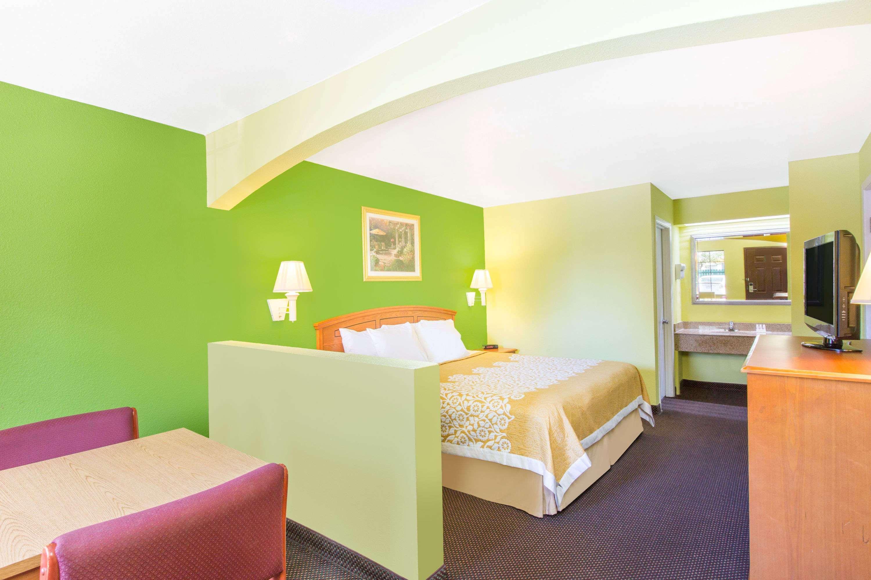 Days Inn By Wyndham Fulton Zewnętrze zdjęcie