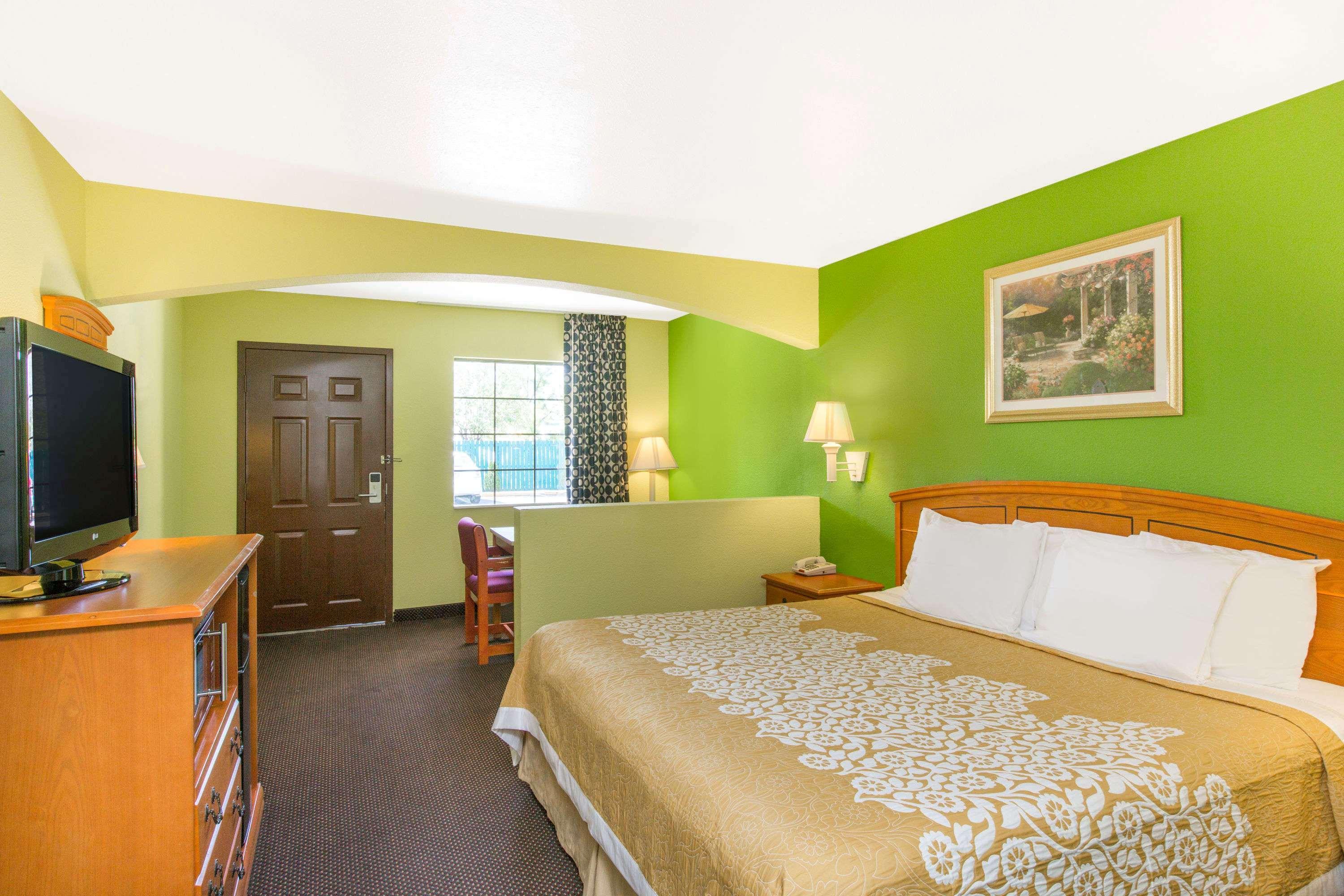 Days Inn By Wyndham Fulton Zewnętrze zdjęcie