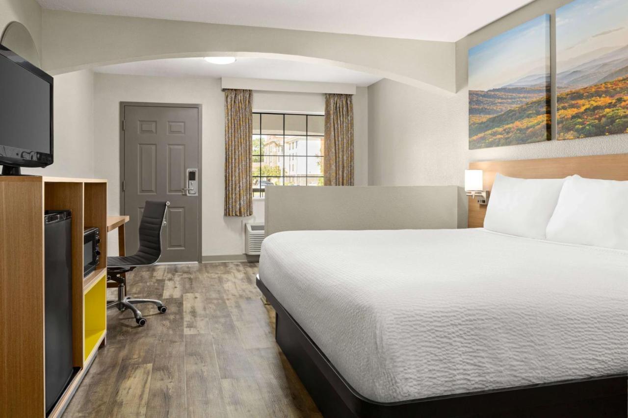 Days Inn By Wyndham Fulton Zewnętrze zdjęcie